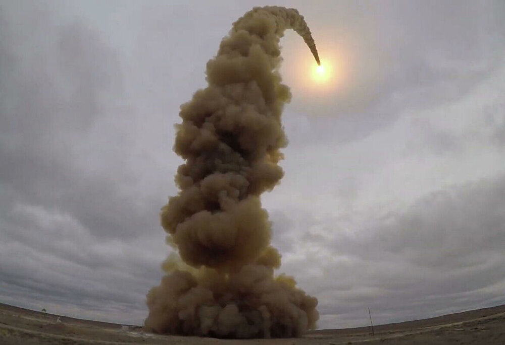 آیا روسیه می تواند با این موشک ماهواره استارلینک آمریکا را هدف قرار دهد؟  / رنگ آمیزی