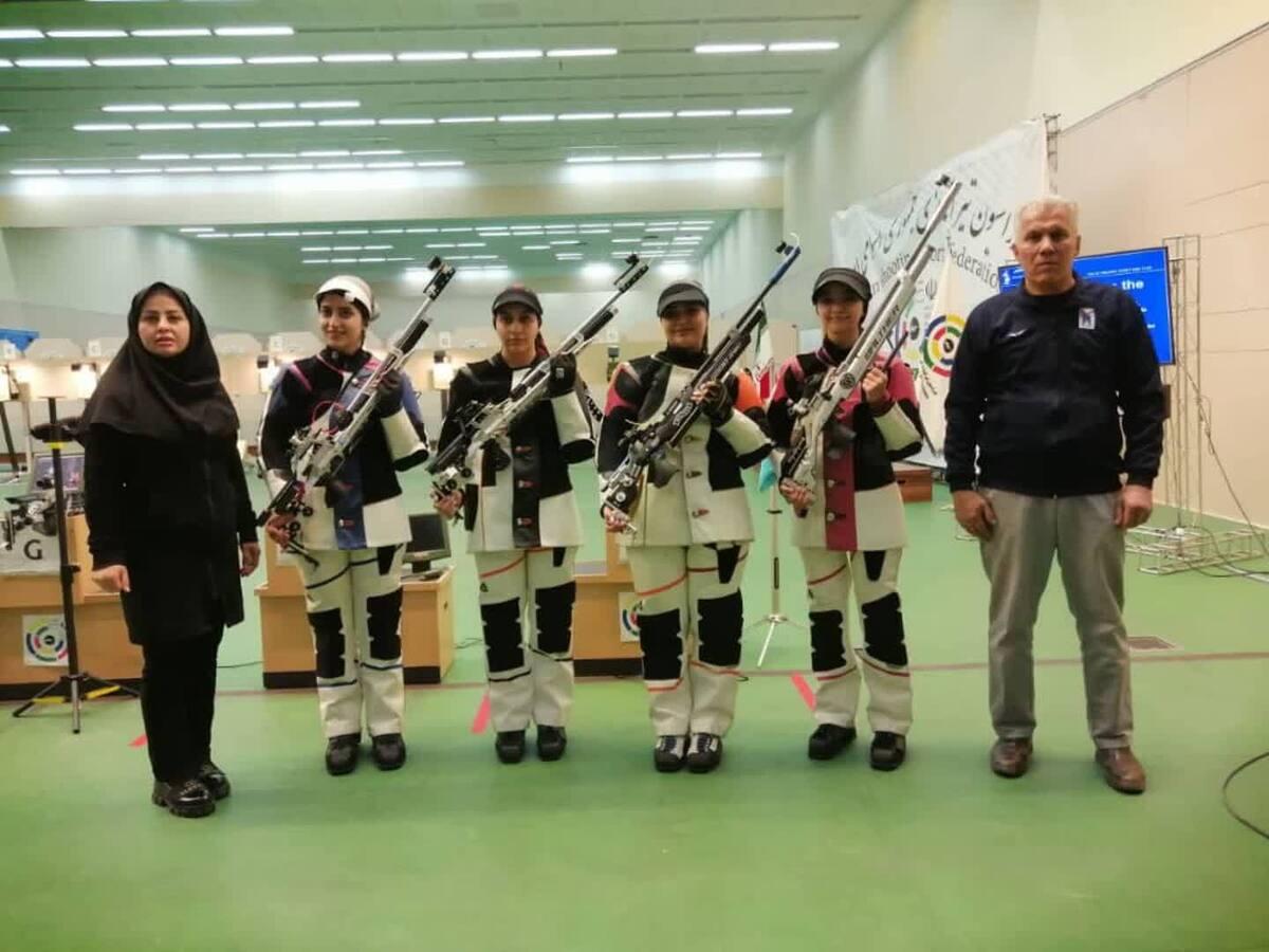 قهرمانی بانوان تفنگدار دانشگاه آزاد در لیگ برتر؛ تیم تپانچه نایب قهرمان شد