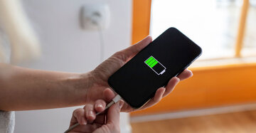 cell-phone-charging-101.jpg