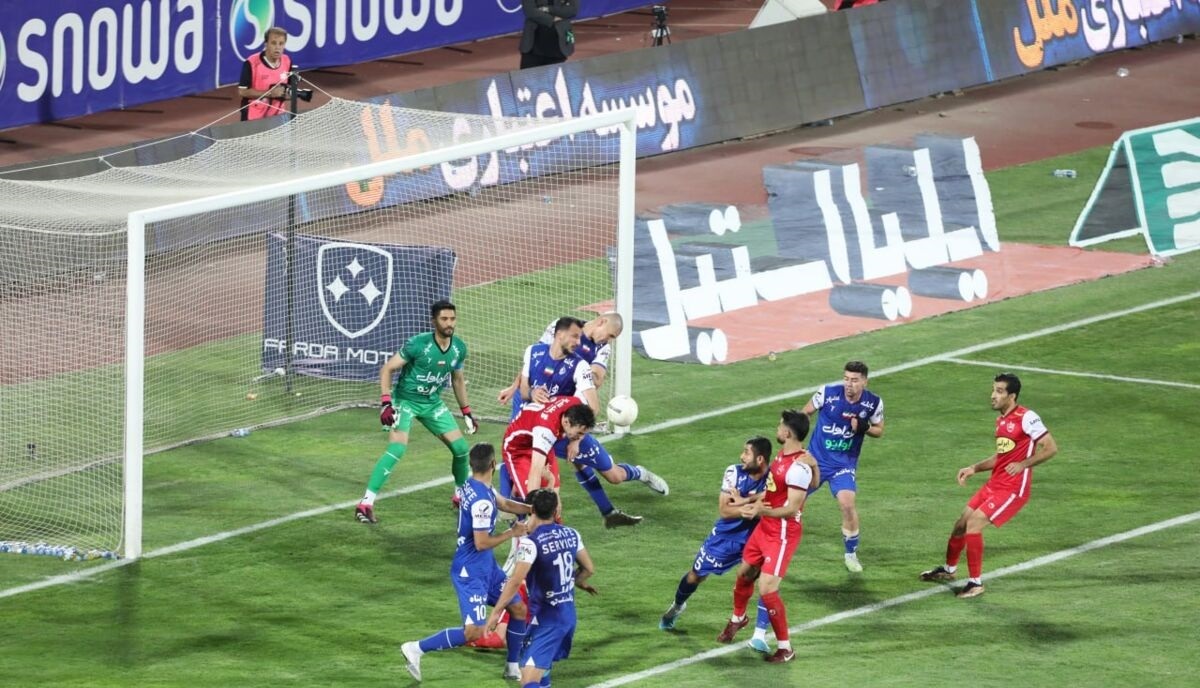 پرسپولیس مثل آب خوردن این استقلال را می‌برد