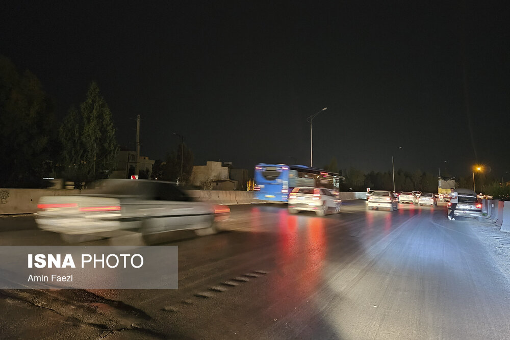 ترافیک نیمه‌سنگین در محورهای بازگشت از شمال کشور/ چالوس و آزادراه تهران - شمال یکطرفه شد