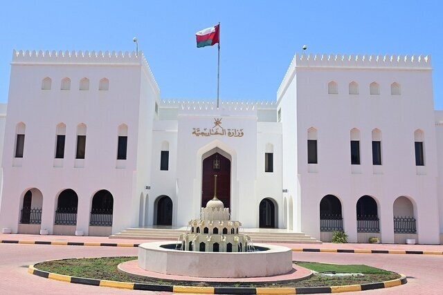 عمان: از مذاکرات ایران و آمریکا حمایت میکنیم