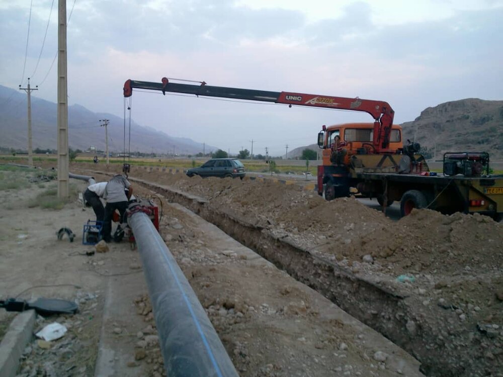 اجرای خط انتقال فاضلاب نهضت مسکن ملی شهید سلیمانی اردبیل